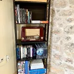 House. 公寓 克兰尼蒂