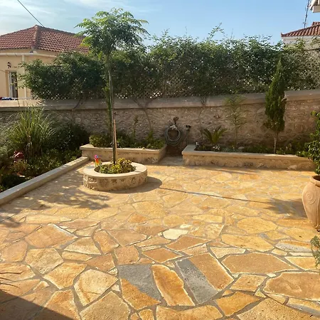House. Apartamento