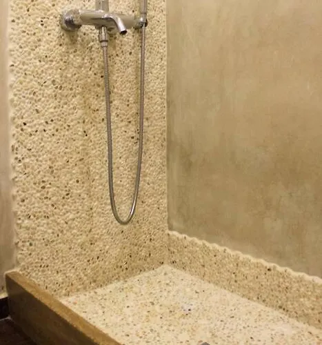 House. Кранидион