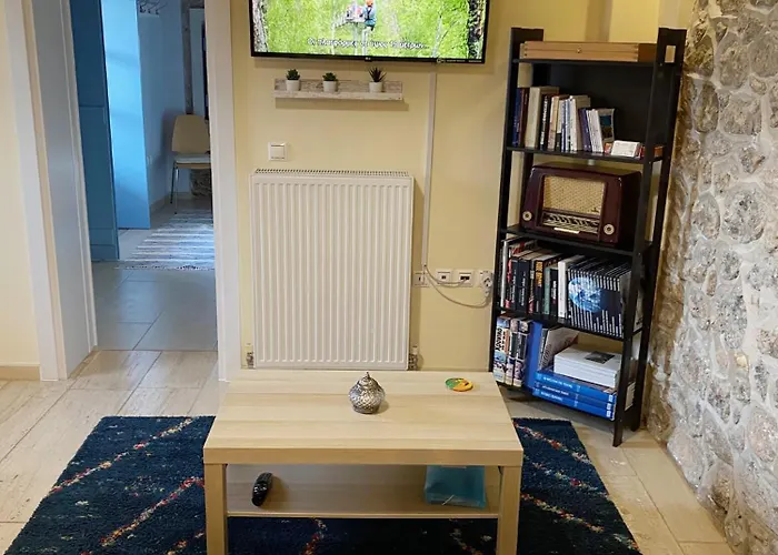 Apartament House. Kranidi